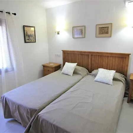 Villa Maryvilla 0220 *