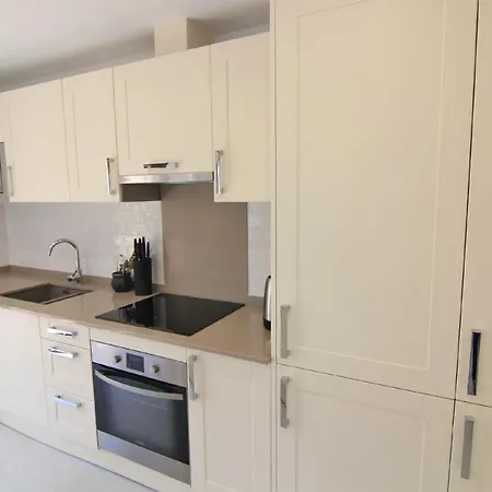 Maryvilla 0220 Villa Calp